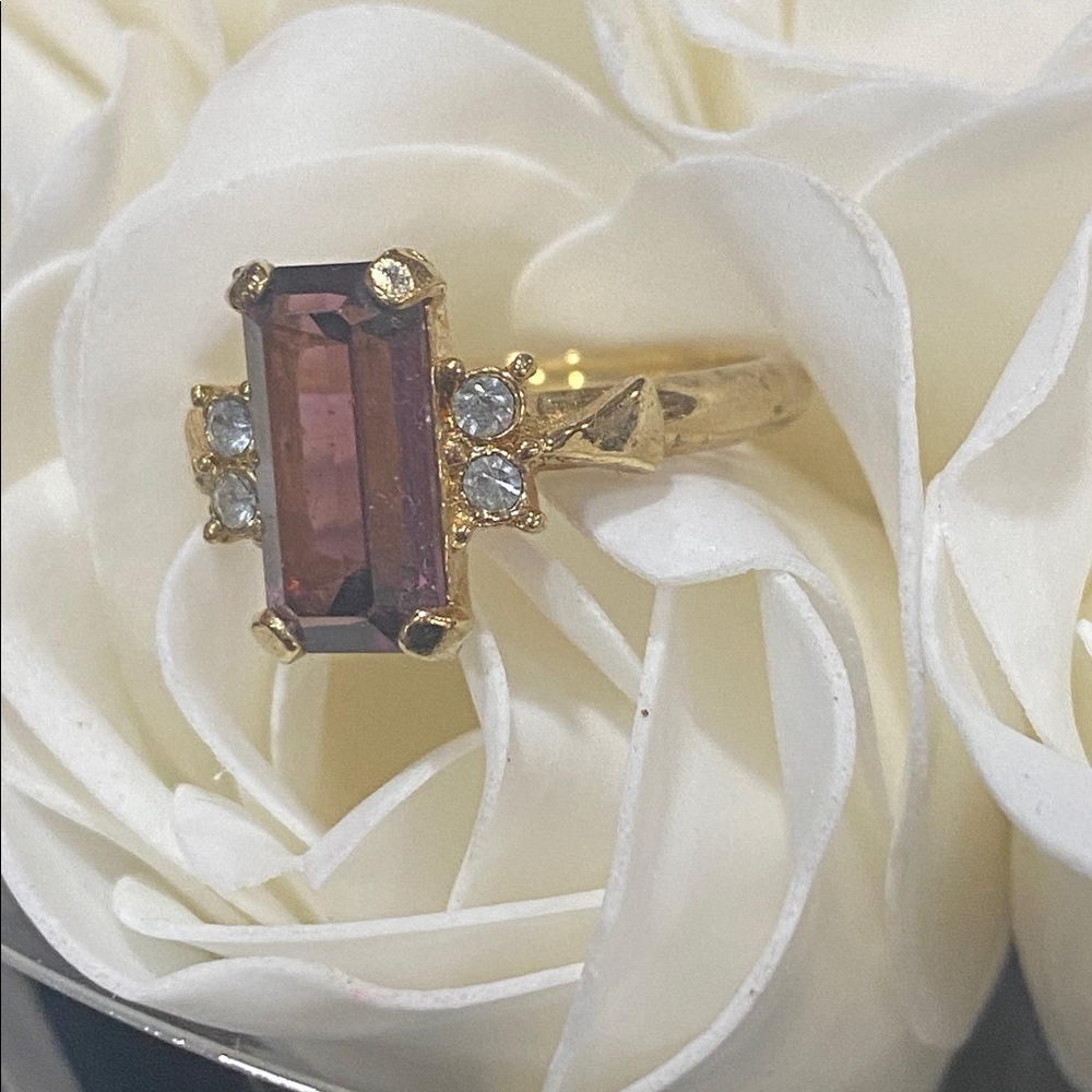 Size 5-7 Has Ring Sizer in it Purple Stone - Picture 3 of 4